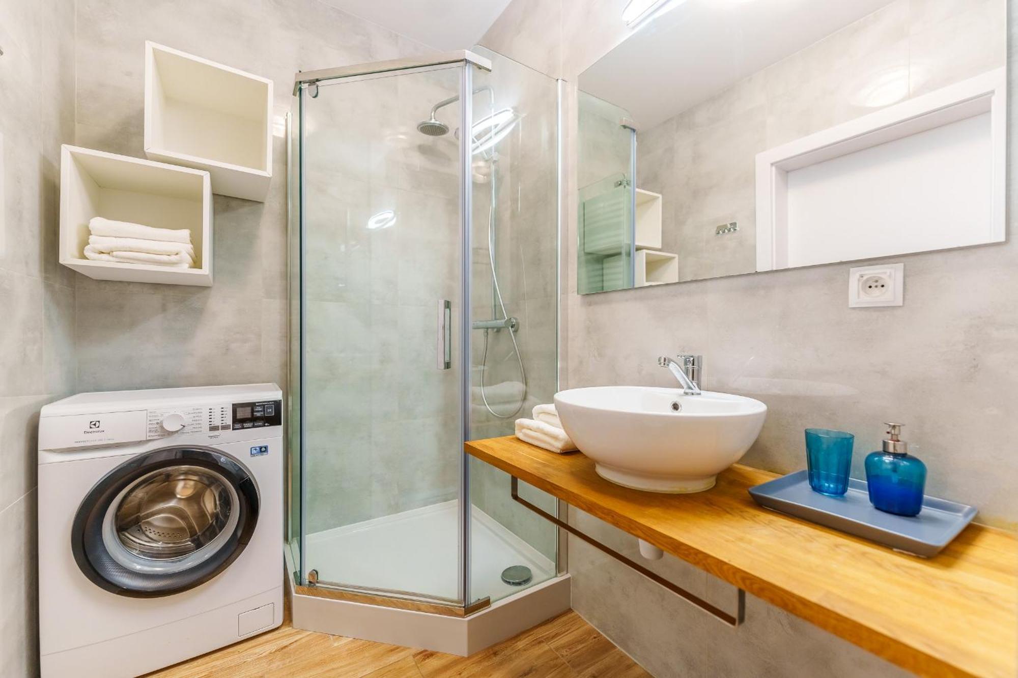 Koral Surfingbird Apartment